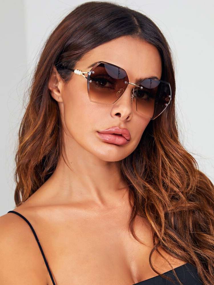  Rimless  Apparel Accessories 7898